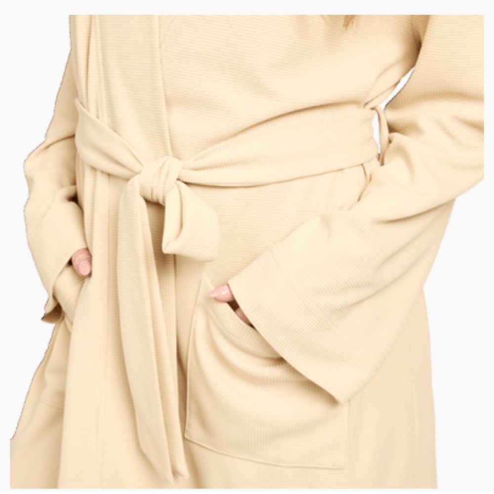 Line & Dot -Waffle Knit Robe. NWT - Picture 3 of 4